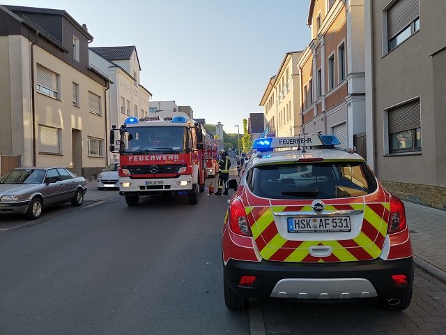 Zimmerbrand ohne Menschenleben in Gefahr!