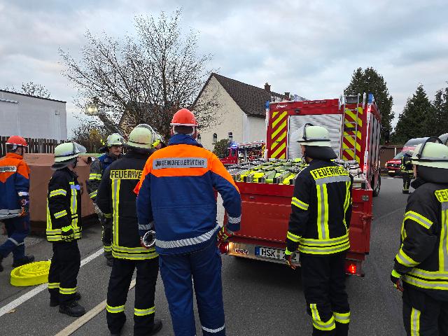 Intensive Jahresübung: Brand in altem Drogerie-Gebäude