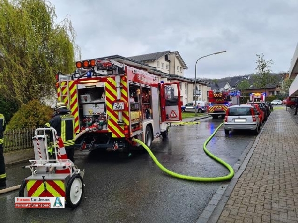 Kellerbrand ohne Menschenleben in Gefahr!